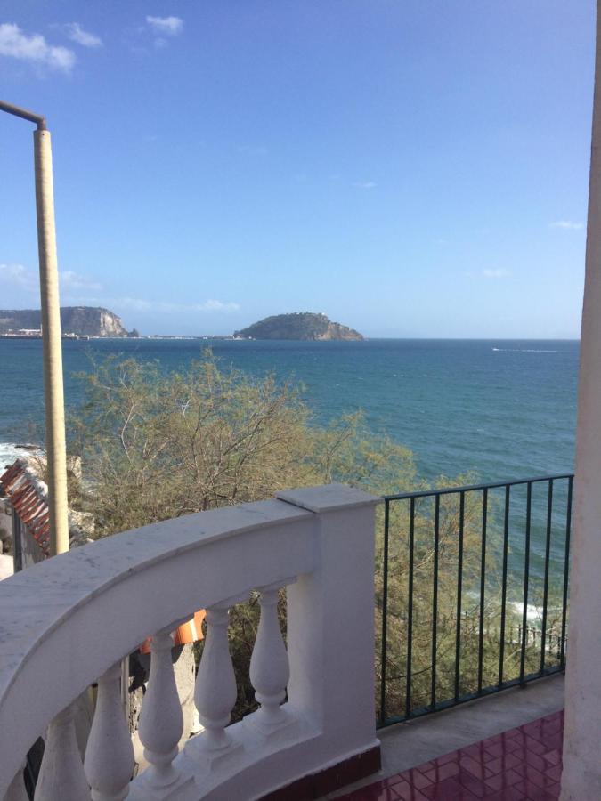 Bed and Breakfast The Reef House Pozzuoli Exterior foto
