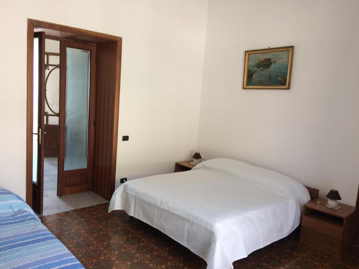 Bed and Breakfast The Reef House Pozzuoli Exterior foto