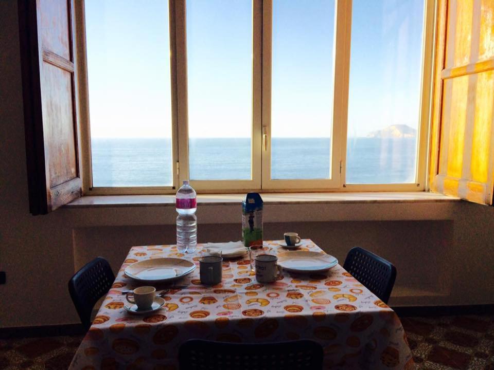 Bed and Breakfast The Reef House Pozzuoli Exterior foto