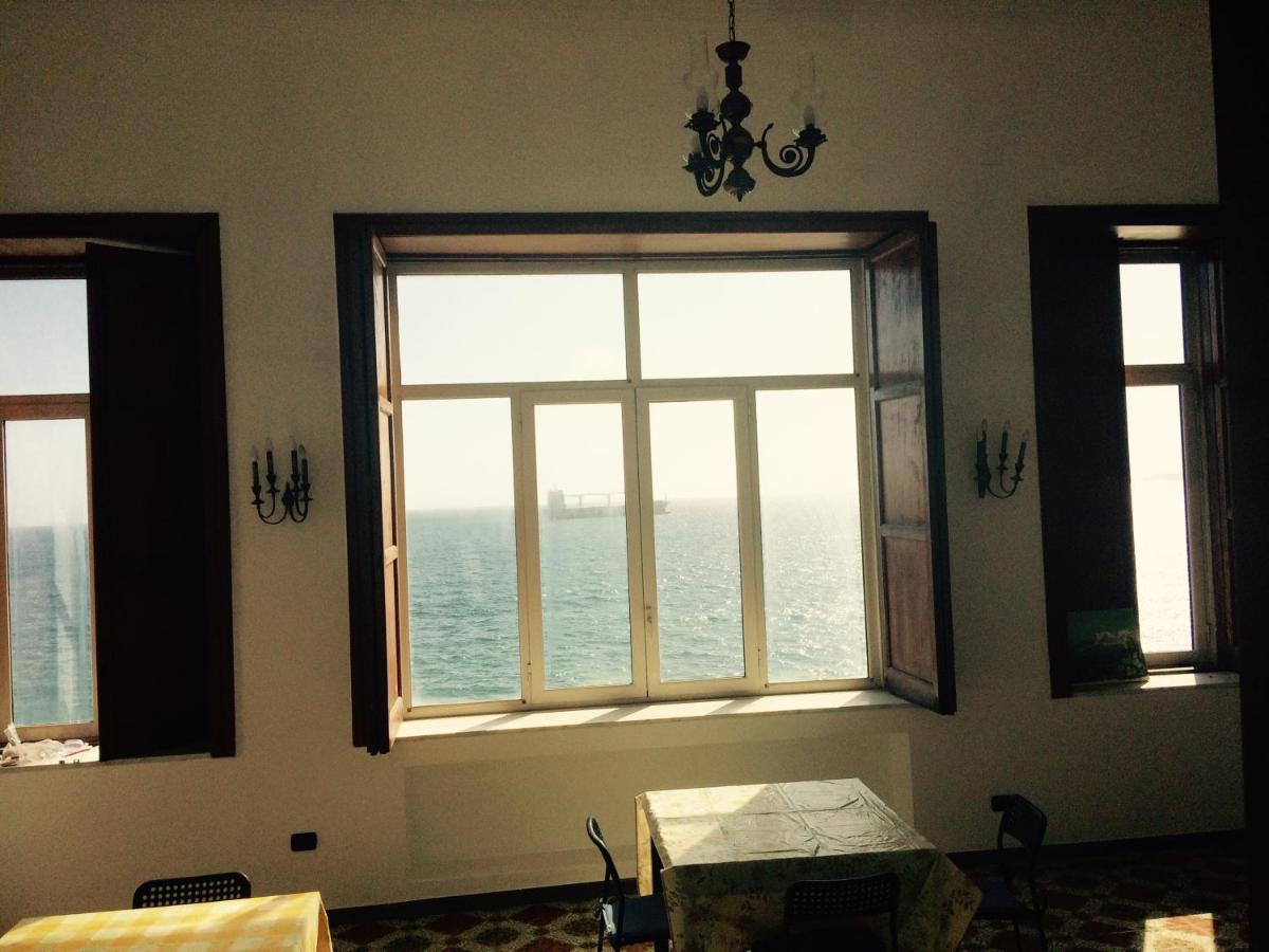 Bed and Breakfast The Reef House Pozzuoli Exterior foto