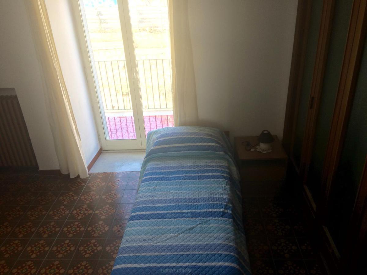 Bed and Breakfast The Reef House Pozzuoli Exterior foto